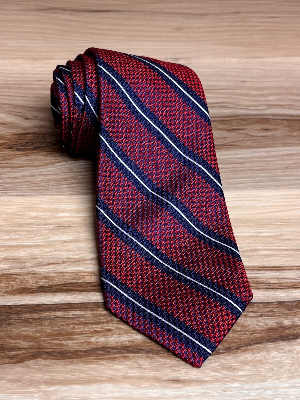 Daniel Cremieux Stripped jacquard seven fold tie. 61” by 4.5”